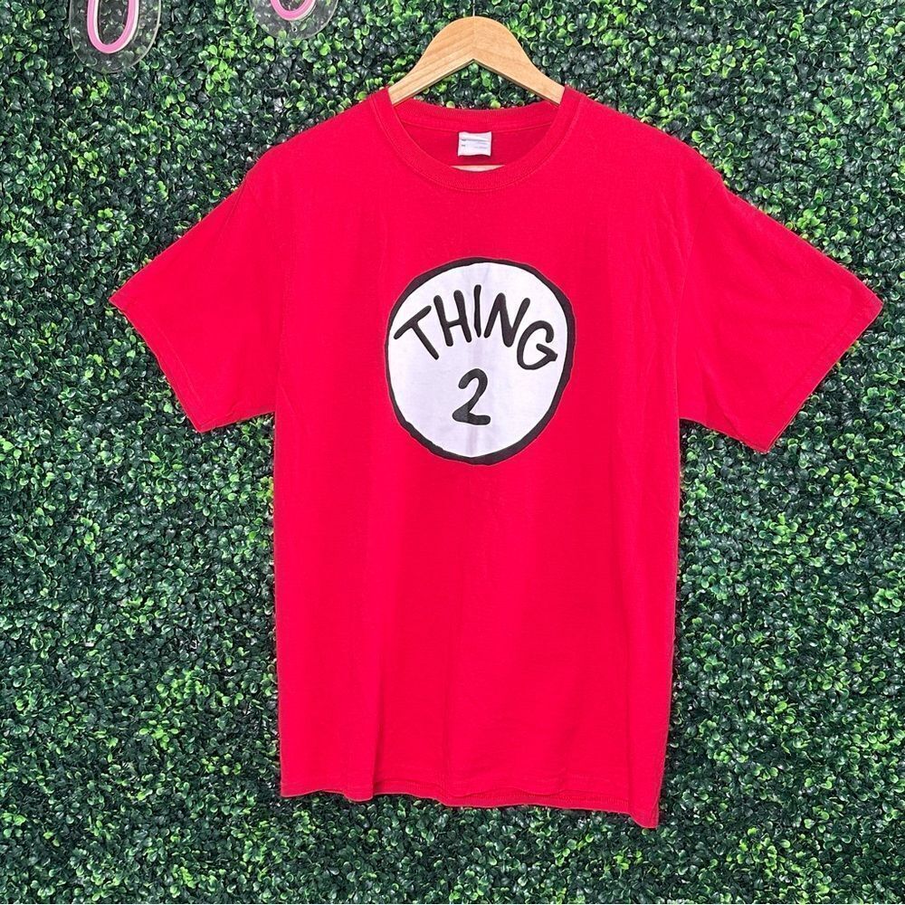 Thing 2 Dr Seuss Orlando Disney Park Tshirt Sz M